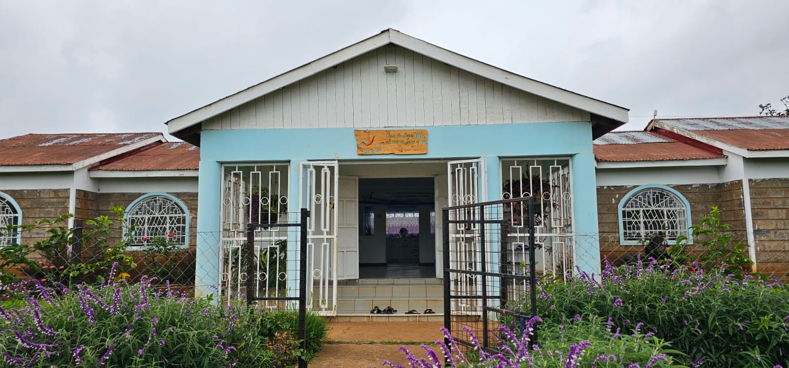 Main entrance of the college